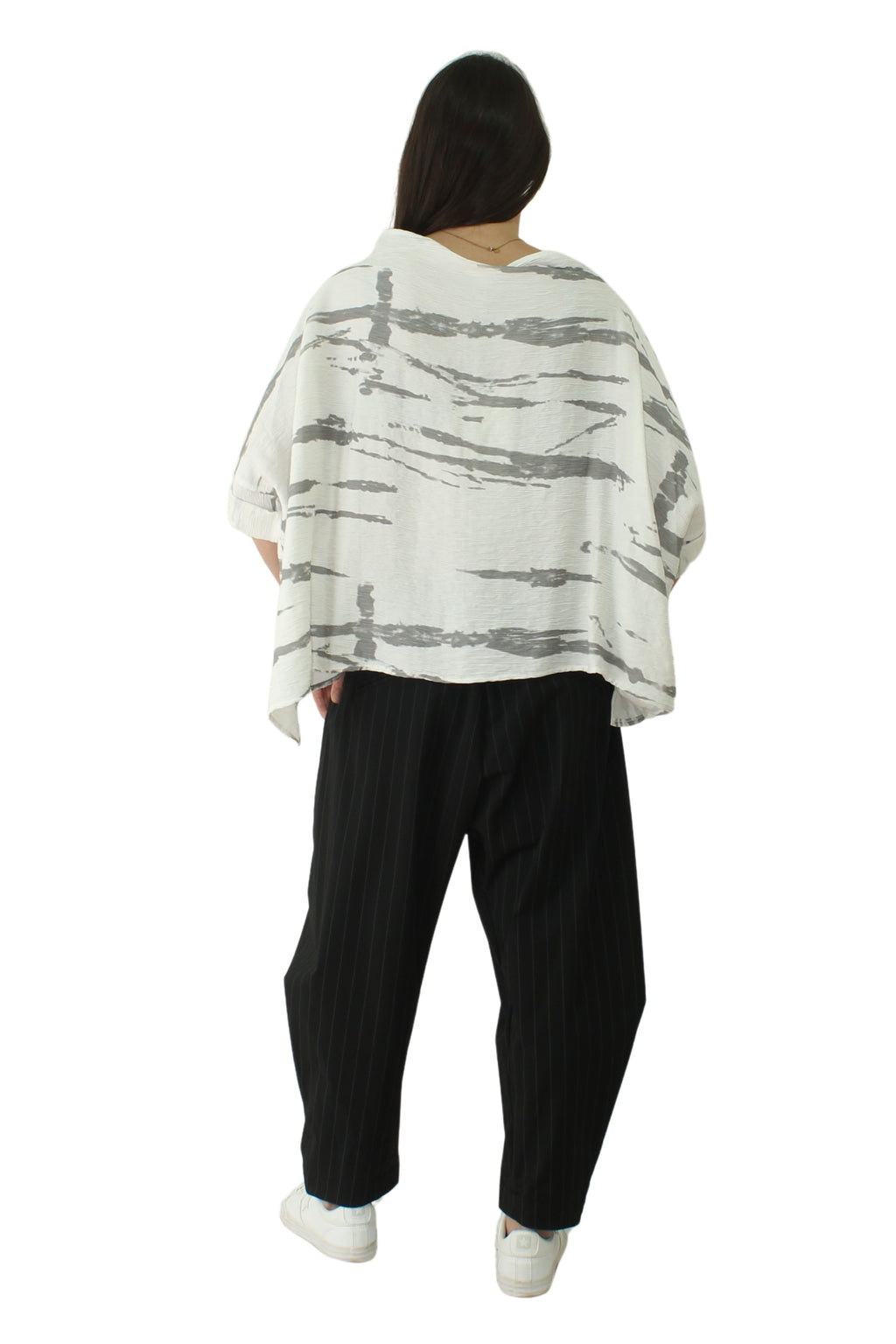 camiseta con manchas grises de wendy trendy cebra