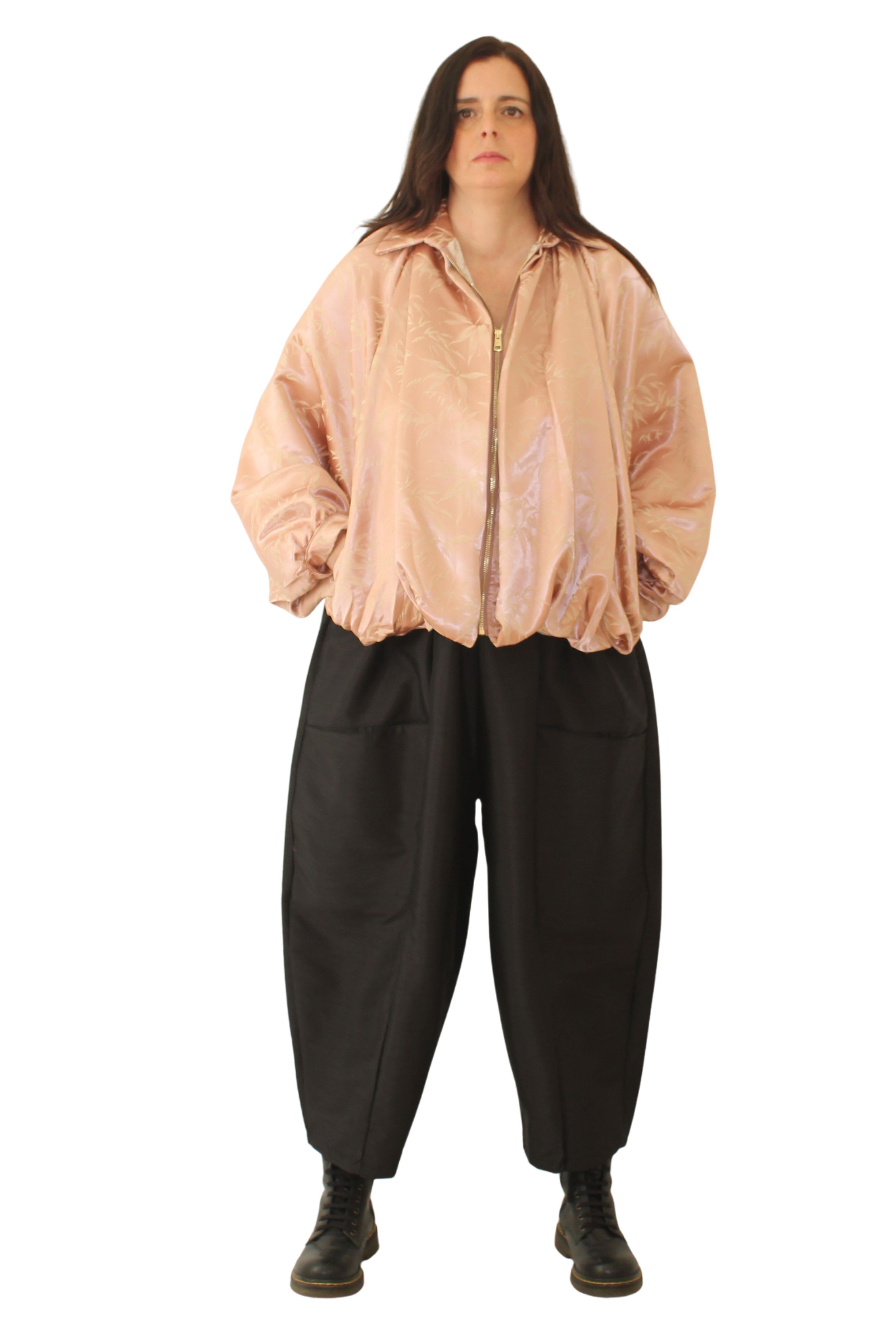 Bomber mangas murciélago en color cobre con plantas de bambú bordadas  | YOLYKKE