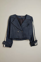 chaqueta vaquera con dos líneas en las mangas a conjunto con el pantalón de jot_madrid LYKKE