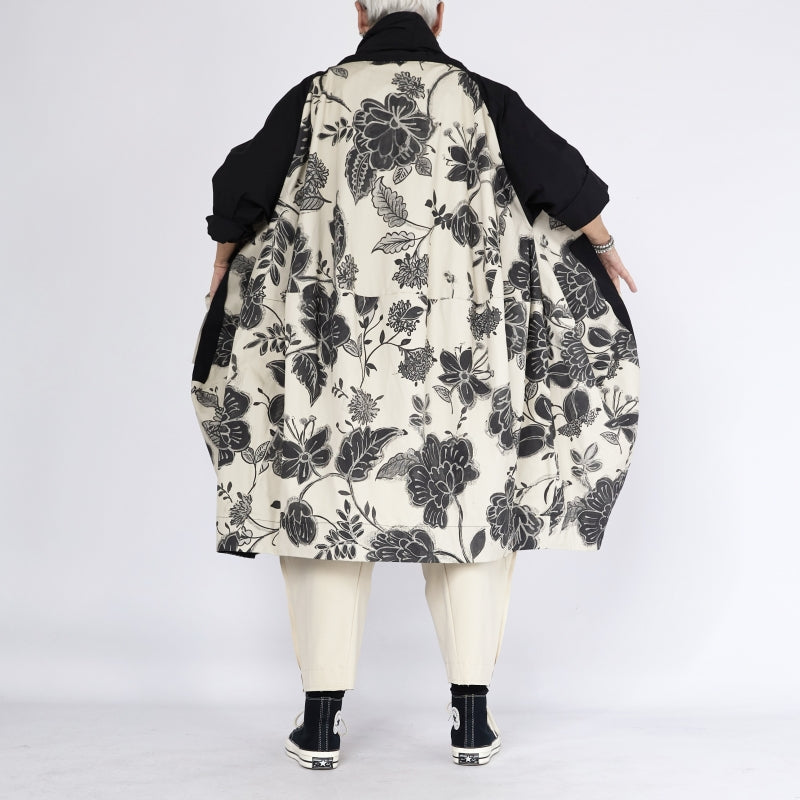 Abrigo Oversize Floral Mangas Negras Wendy Trendy
