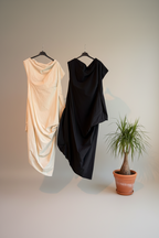 Vestido Asimétrico Drapeado| YOLYKKE