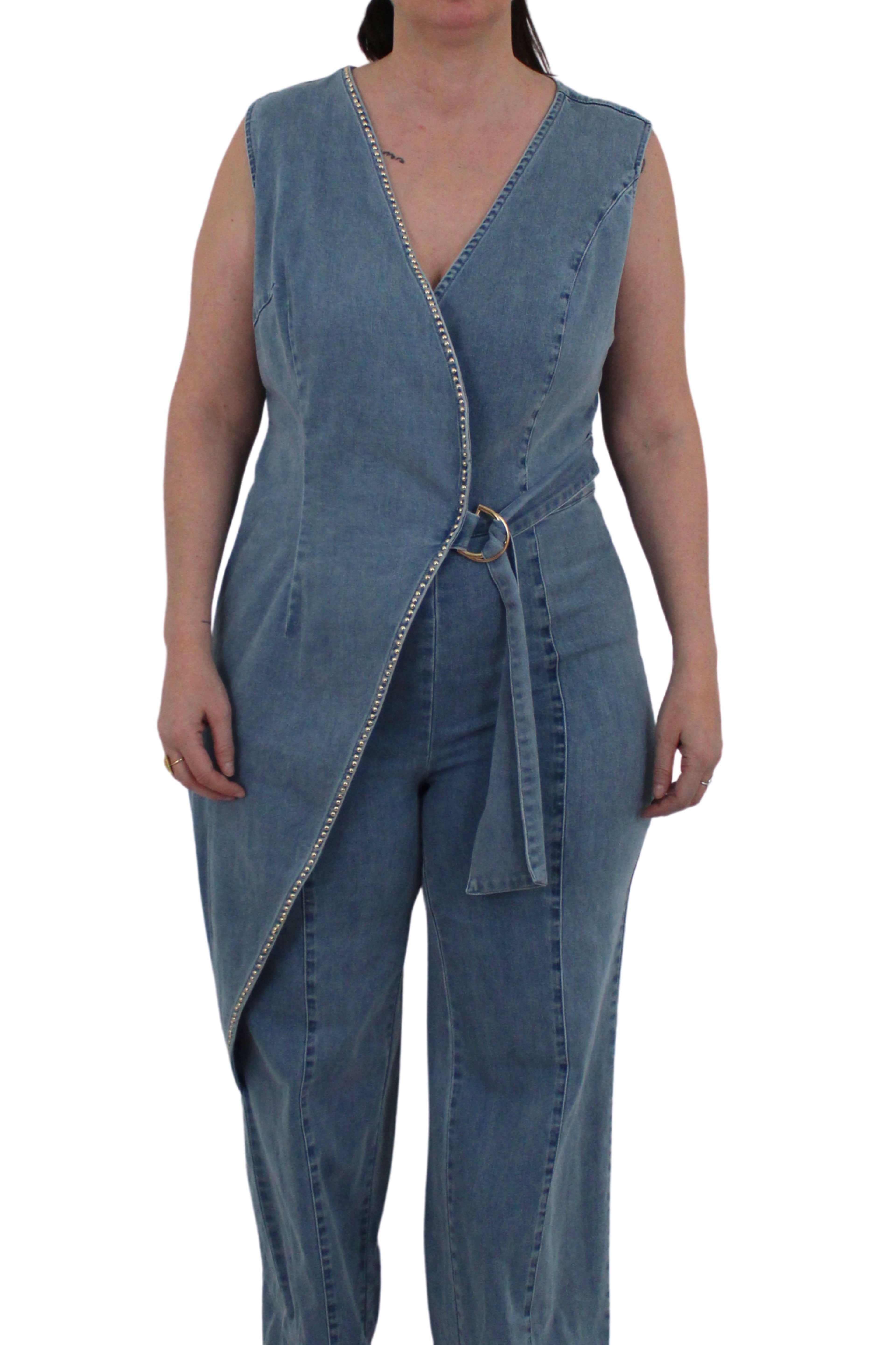 mono de jot_madrid cruzado detalle tachas en solapa