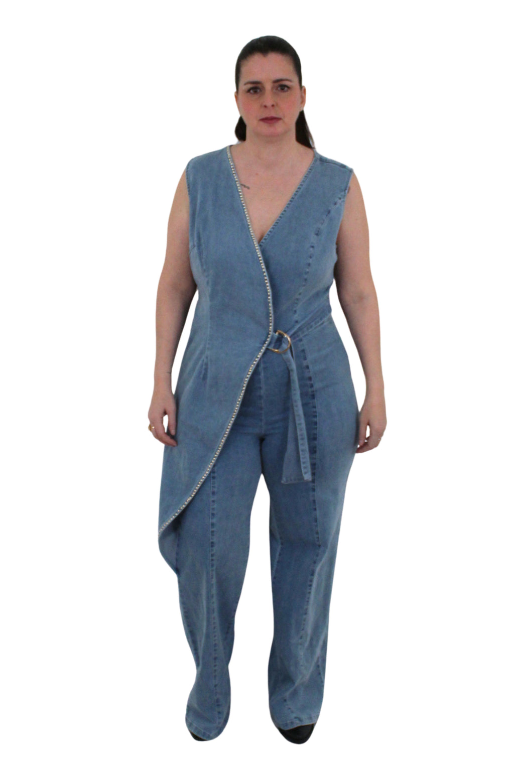 como cruzado detalle tachas solapa de jot_madrid