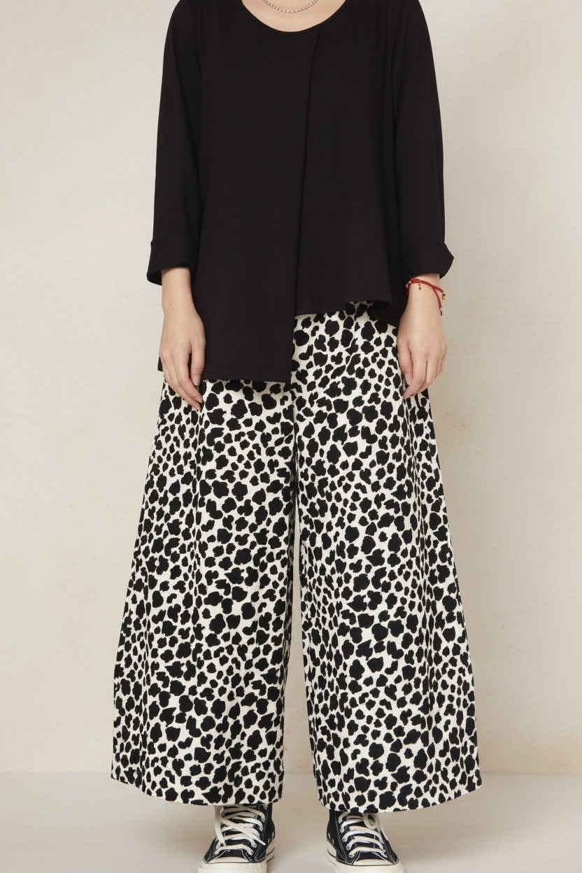 pantalon en micro pana de wendy trendy estampado vaca