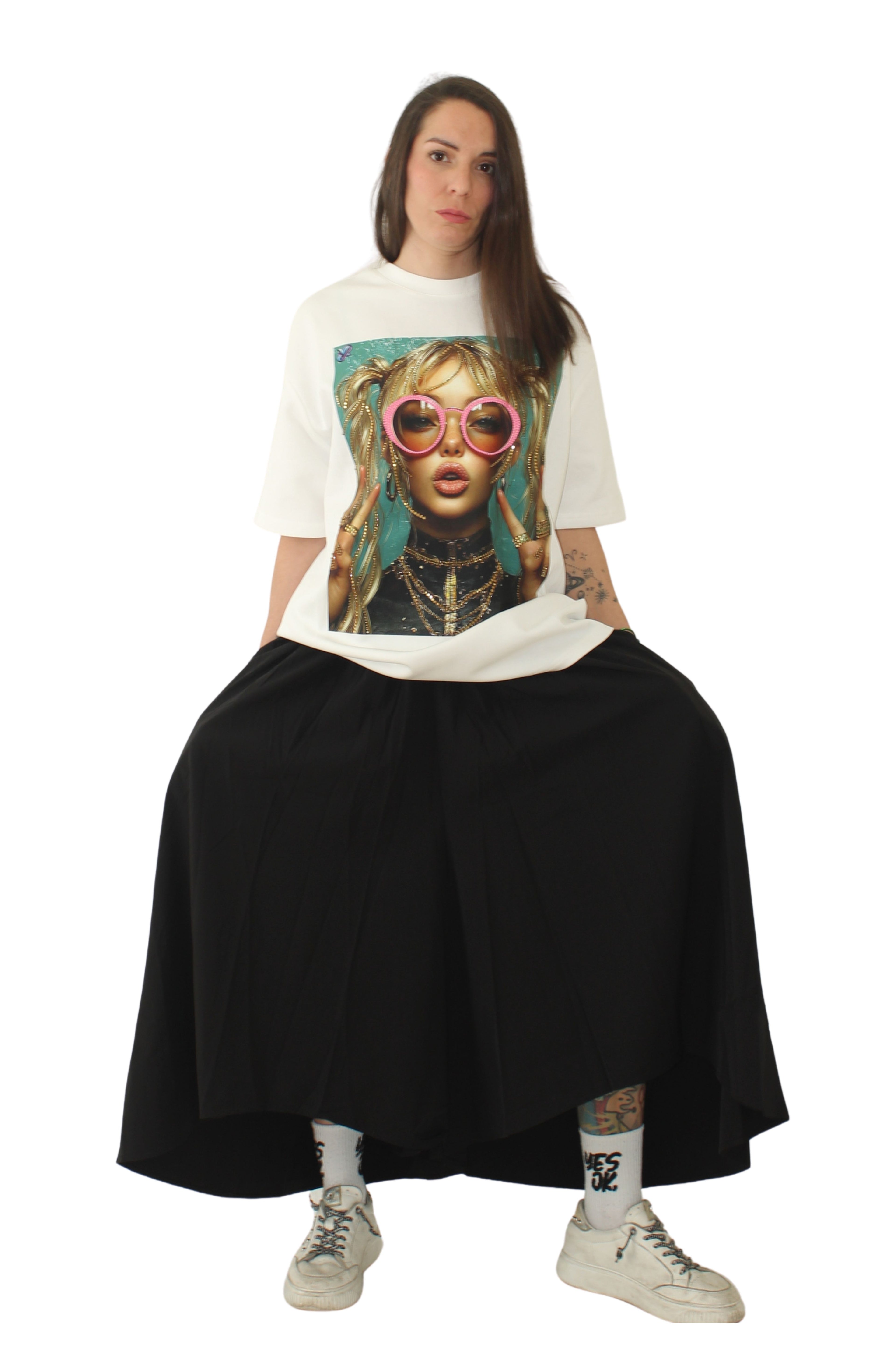 pantalón negro de nefelibata negro asimétrico y super ancho | YOLYKKE