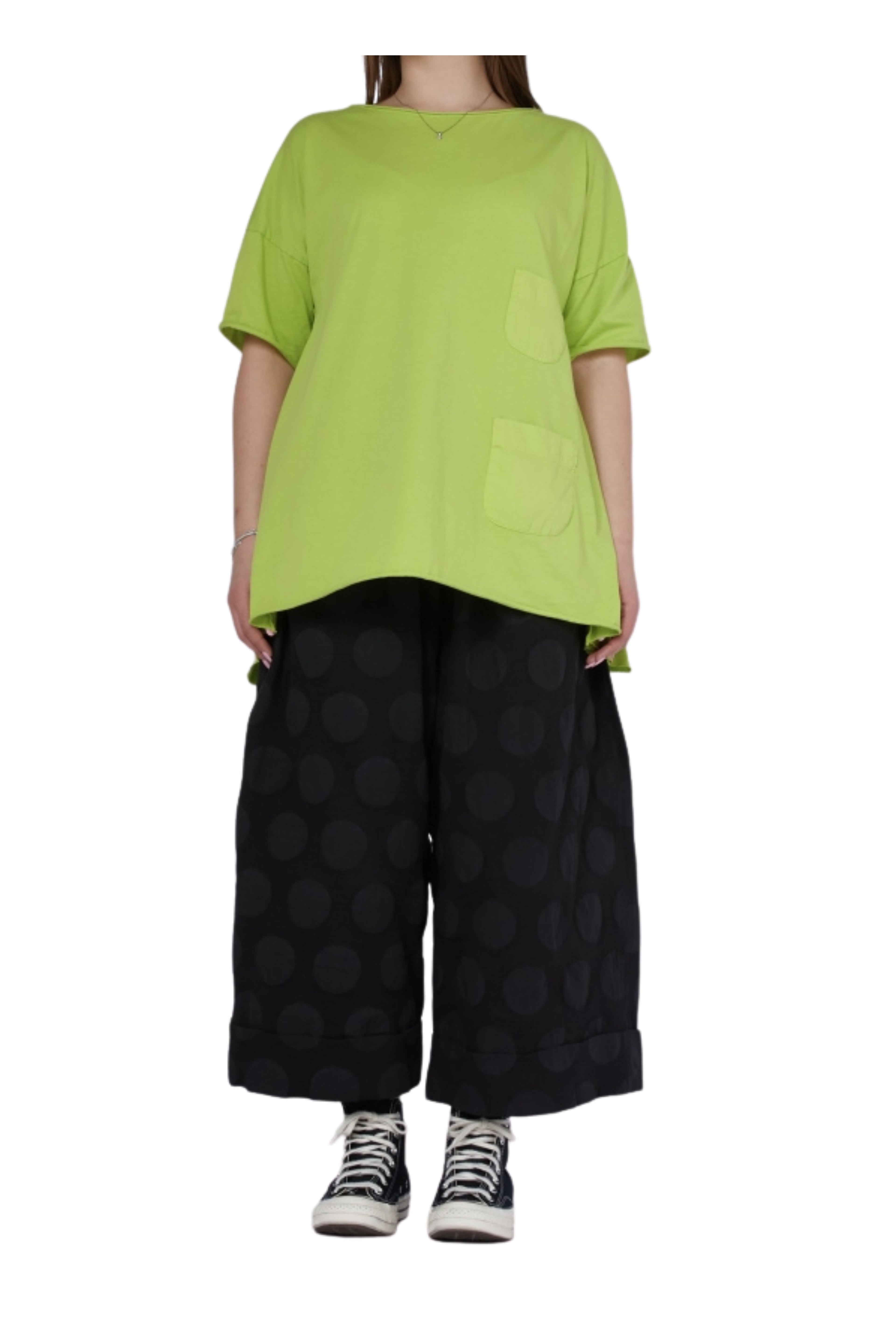 pantalón de wendy trendy con circulos grabados