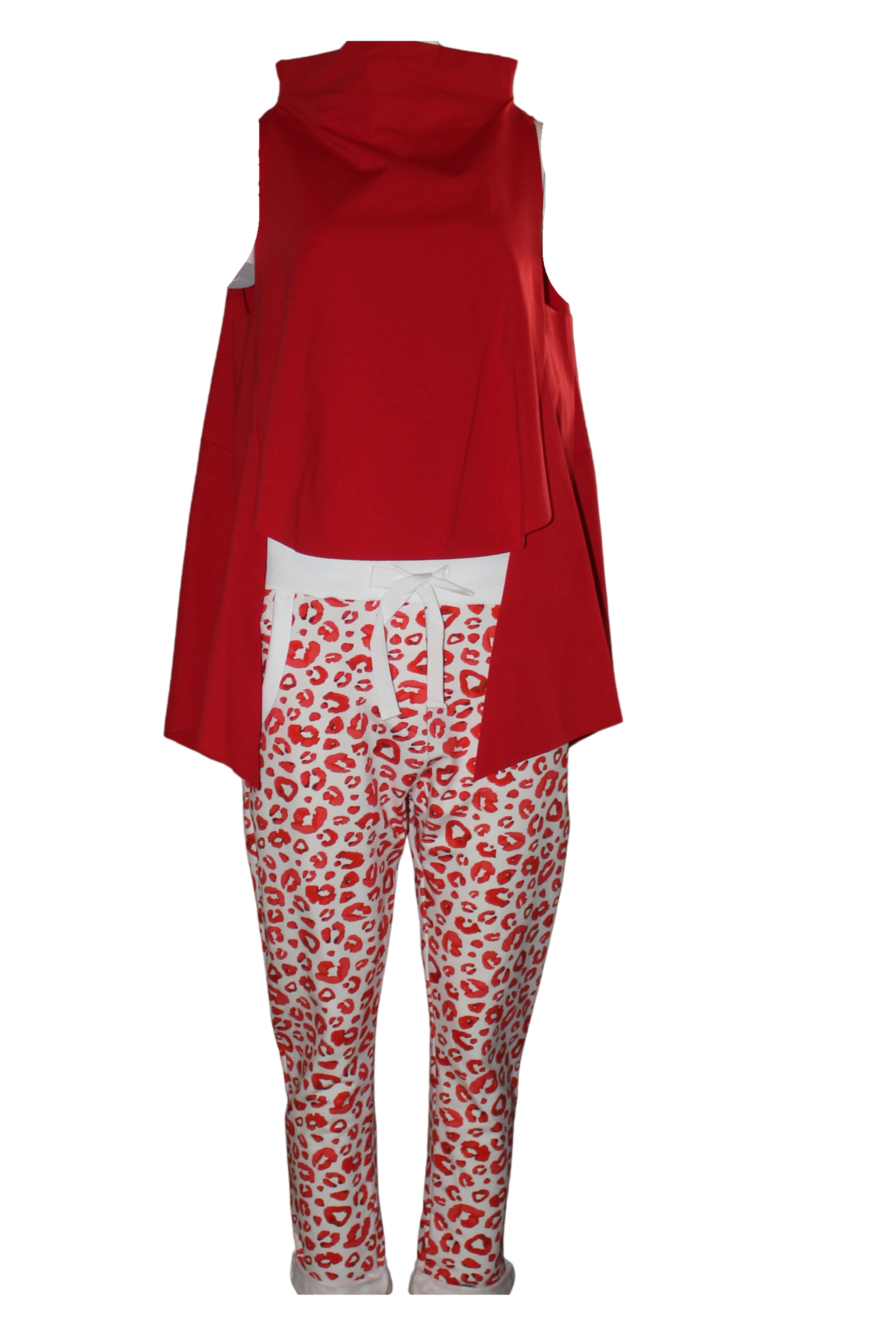 pantalón de Wendy trendy lleno de besos rojos