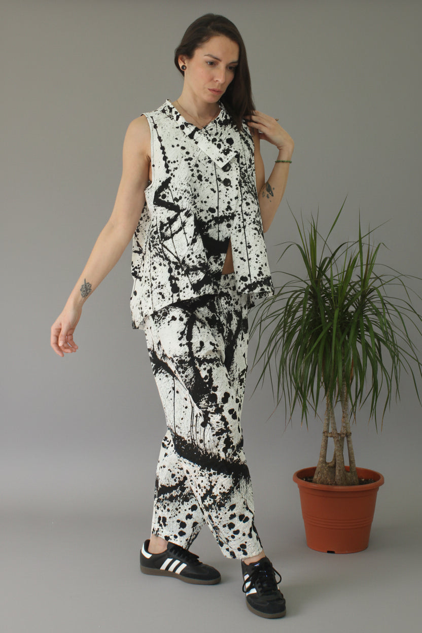 Pantalón Wendy trendy efecto manchado pintura blanco y negro