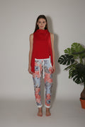 pantalon de wendy trendy con flores orientales y crisantemos 