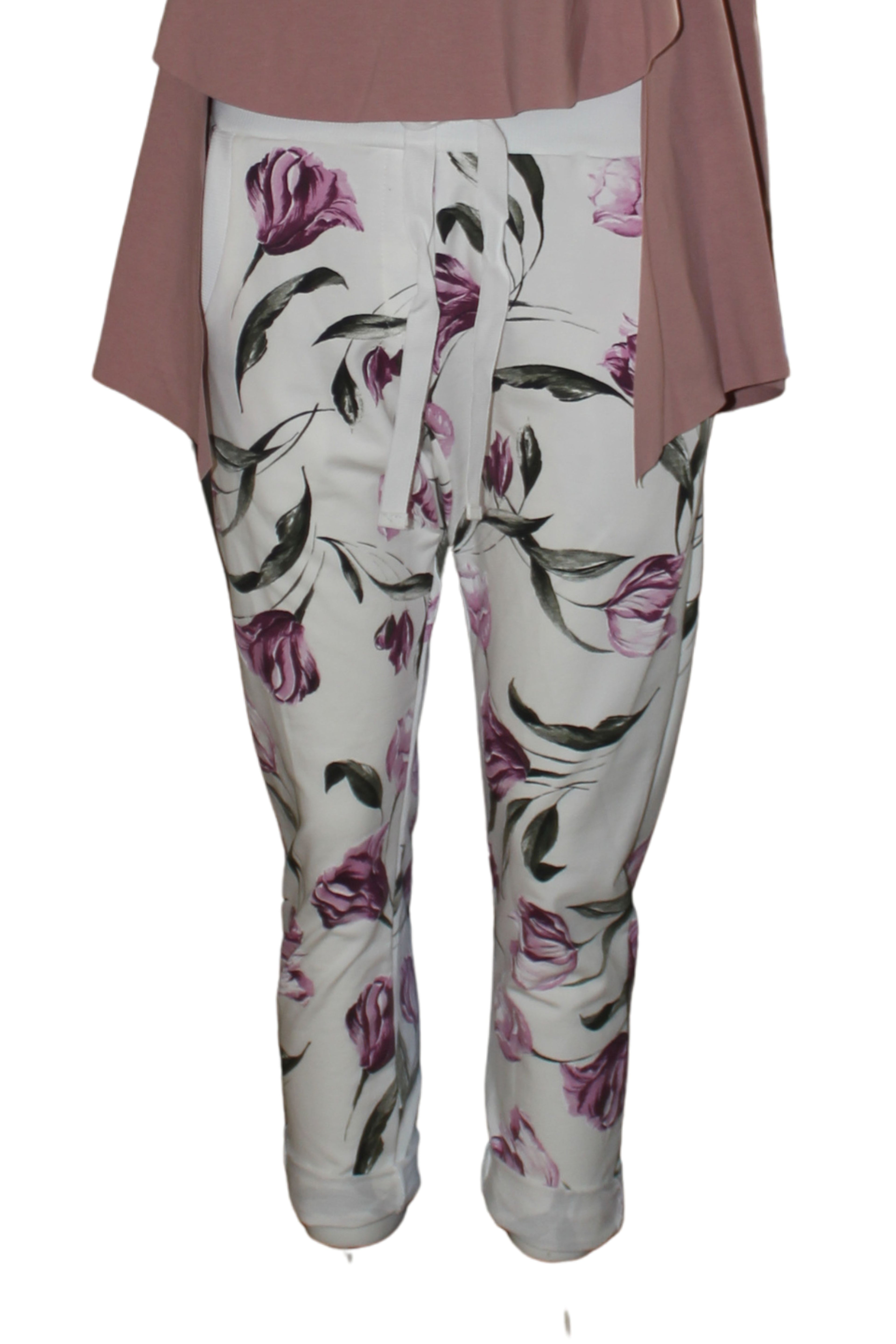 pantalon de wendy trendy con flores rosas 