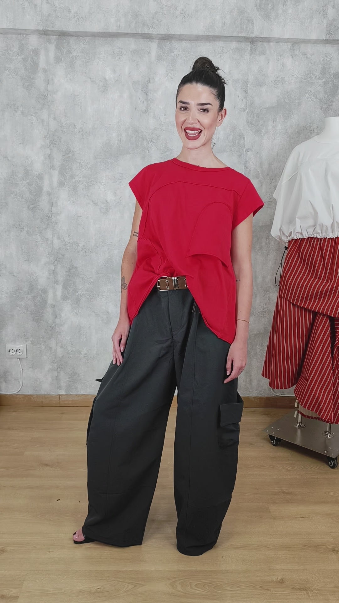 video pantalon cargo nefelibata