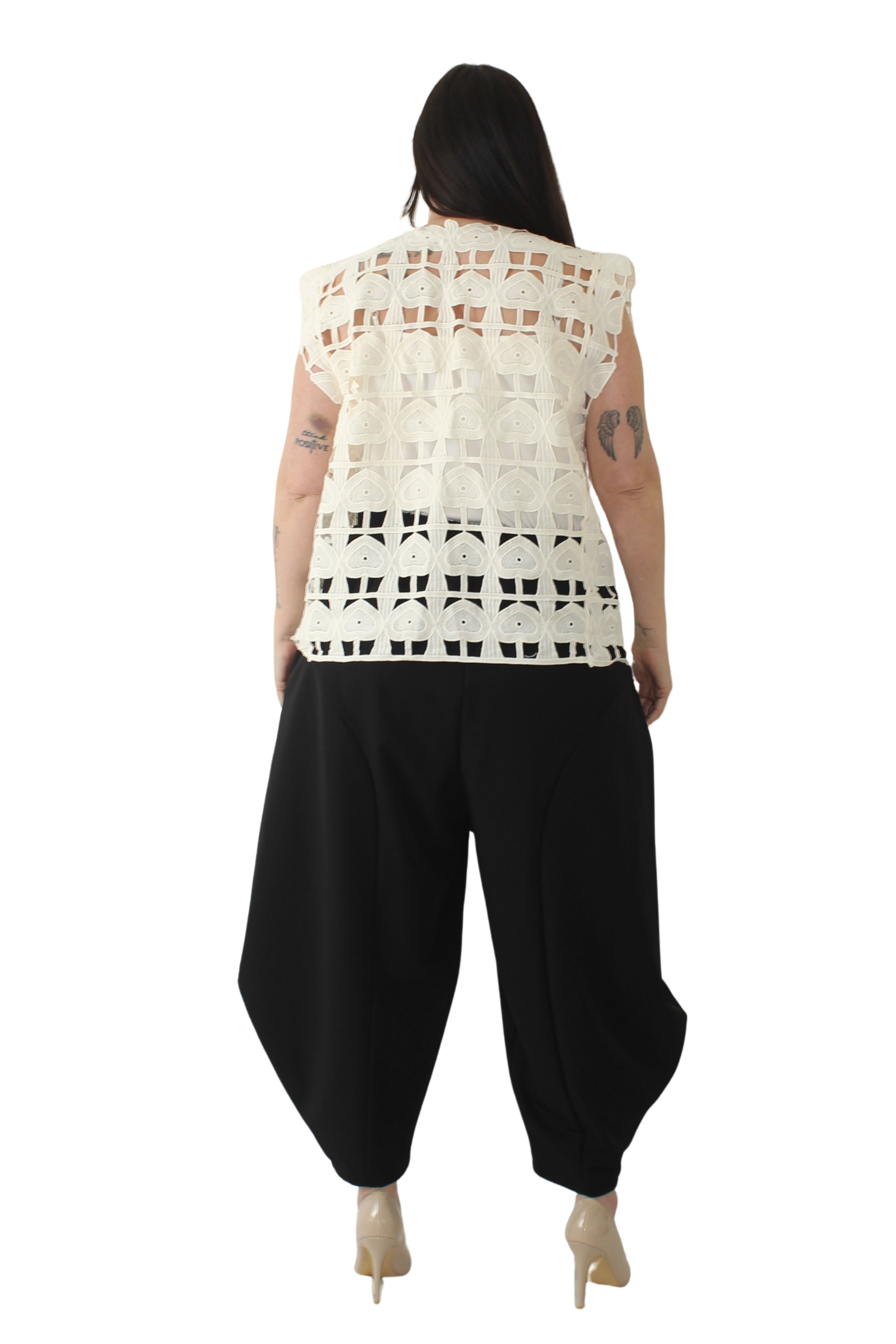 Camiseta Red Blanca Flores Tul 3D - Nefelibata