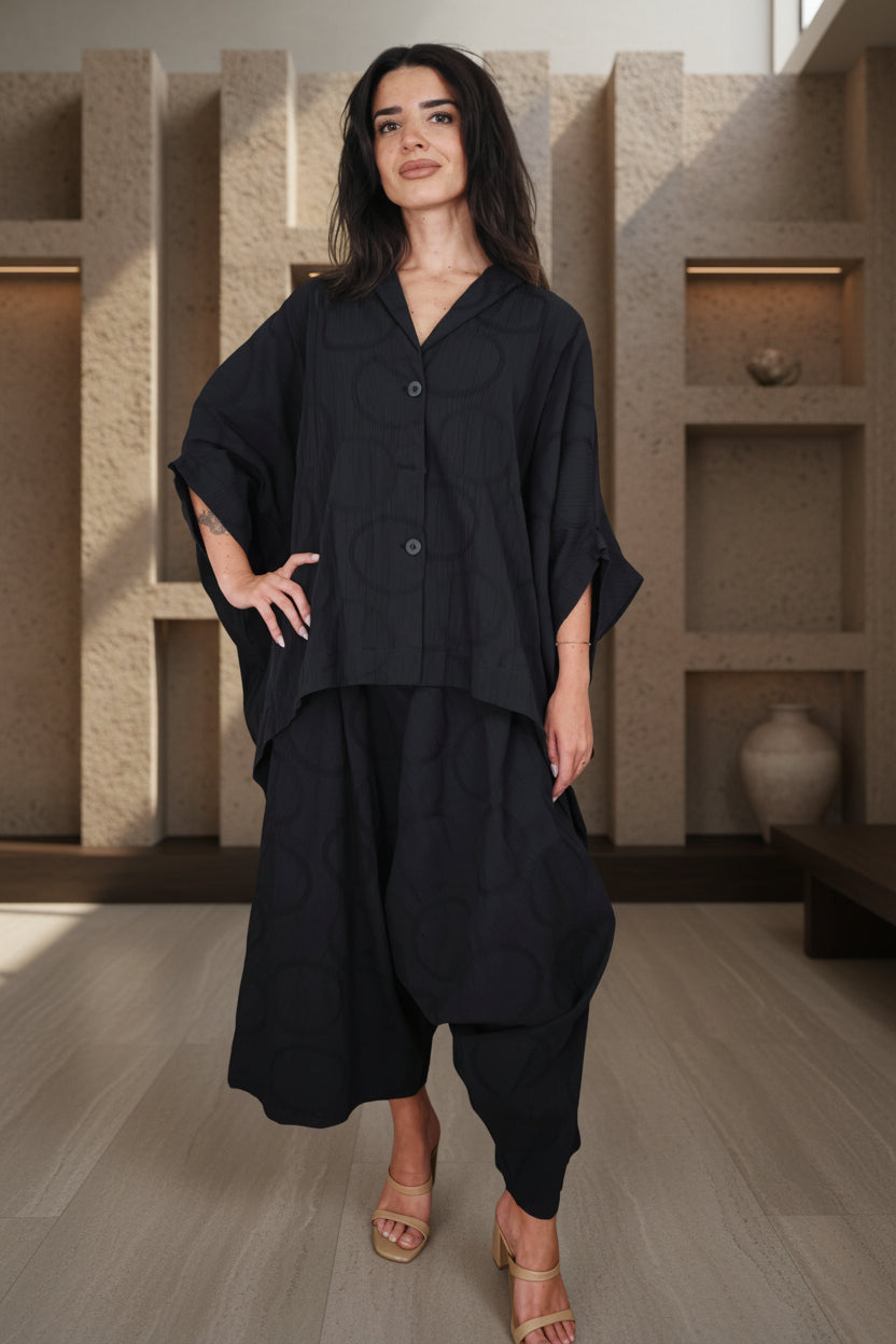 traje de wendy trendy japones de circulos negros estampados 