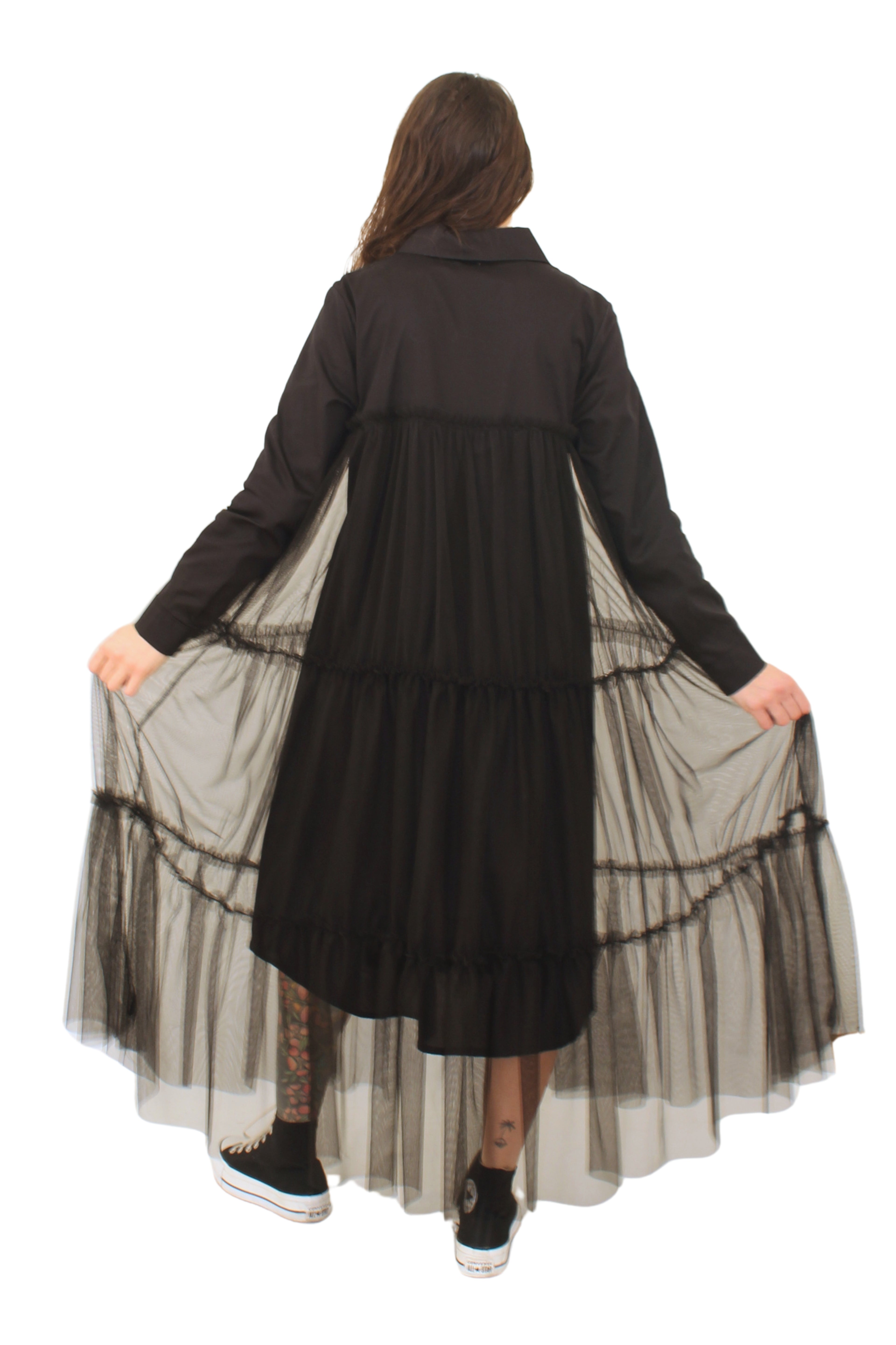 vestido con tul sobrexpuesto de jot_milano negro