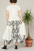 wendy ytrendy conjunto de falda y top de lunares con rosas cosidas y volantes 
